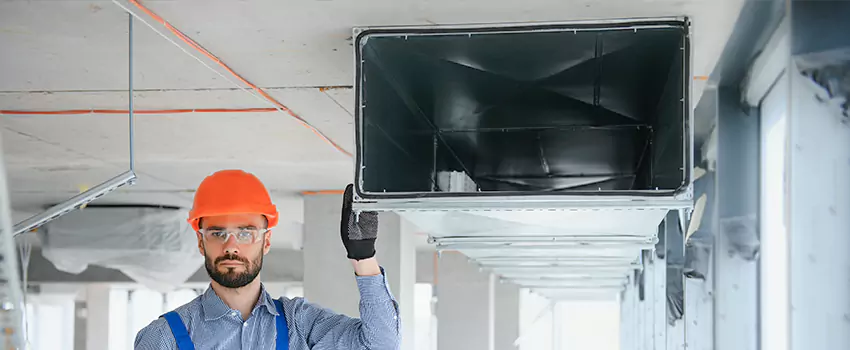 Clogged Air Duct Cleaning and Sanitizing in Chicopee, MA